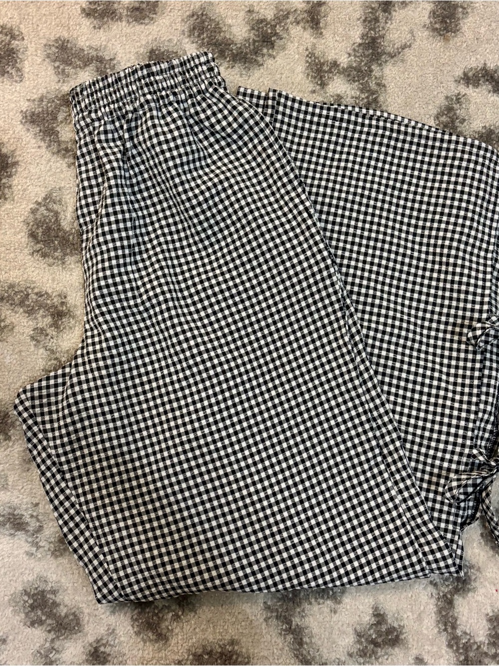 • gingham pants •